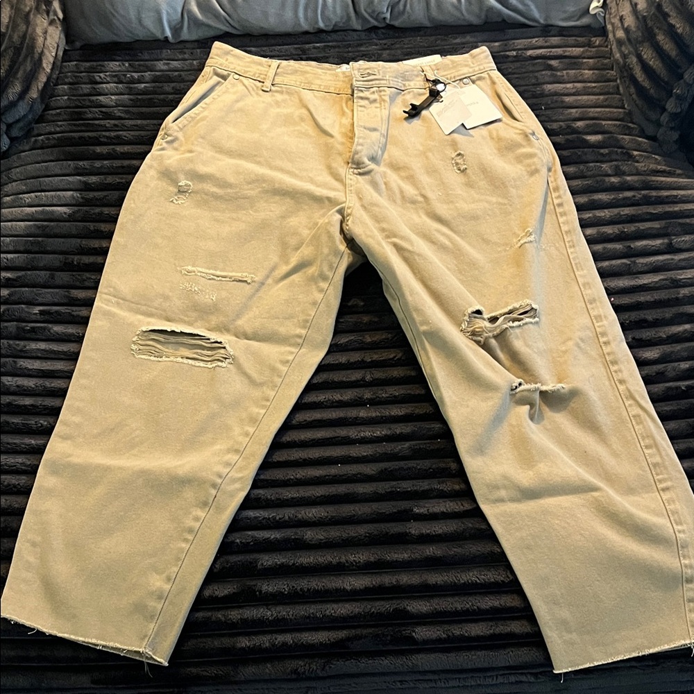 Bershka Beige Carrot Loose Fit Pants